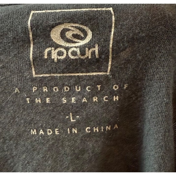 Rip Curl Graphic Tee Long Sleeve Crop Top Striped Sleeve Casual‎ Top size Large - Picture 4 of 5